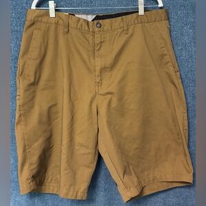 Men's volcom khaki shorts
